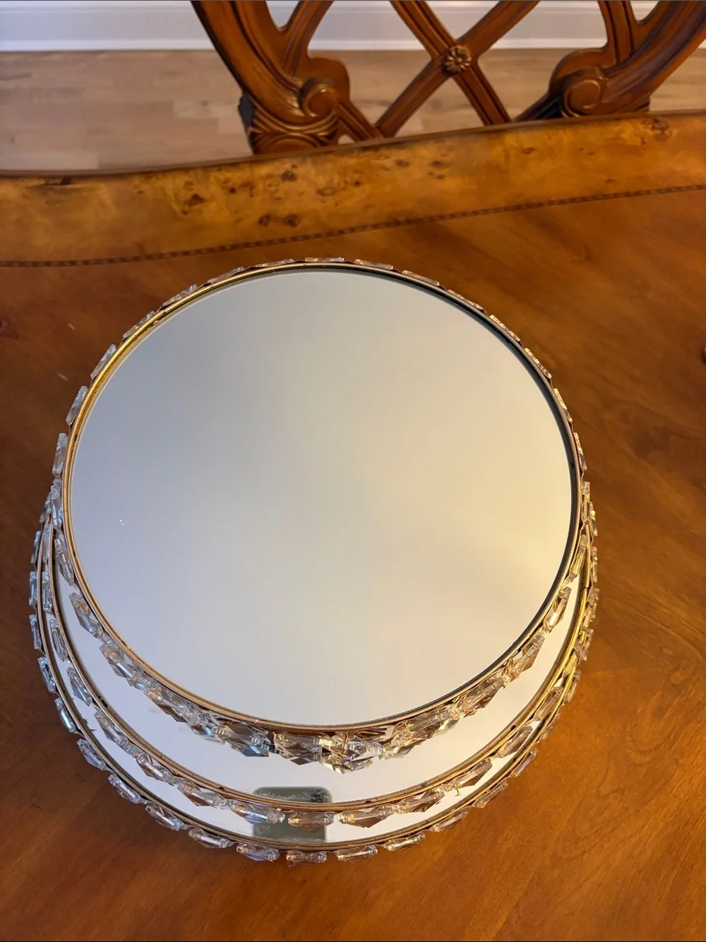 Gorgeous 3-Tier Crystal Mirrored Cake Stand